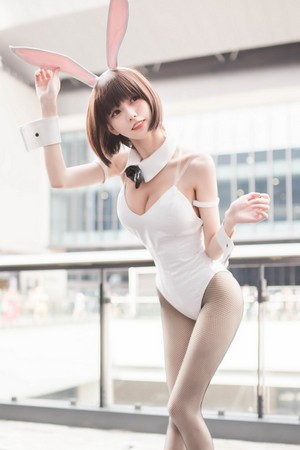 人气动漫Coser@你的负卿套图合集预览图7