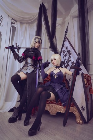 人气动漫@半半子套图+视频合集预览图