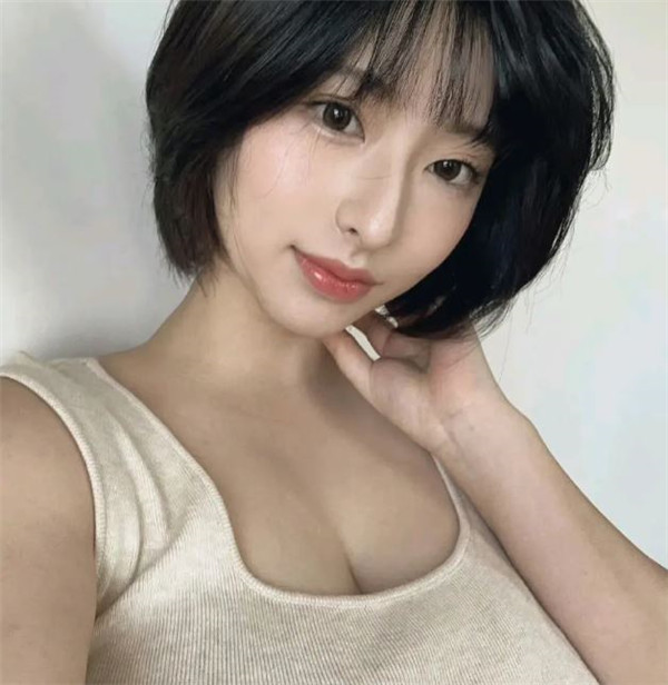 桃果明里(桃果あかり)是谁 桃果明里个人资料预览图