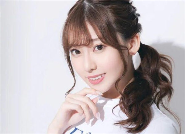 枫富爱(枫芙爱)是谁 枫富爱个人资料预览图