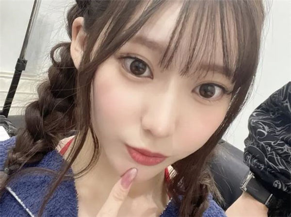 枫富爱(枫芙爱)是谁 枫富爱个人资料预览图