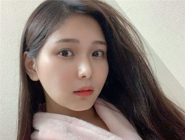 织田真子是谁 不一样的大姐姐哟预览图