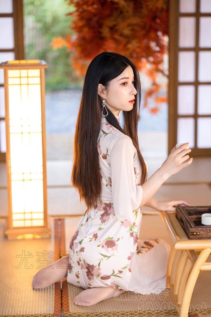 [尤蜜丝]穿搭写真 NO.146[35P+1V／0.98GB]推荐预览图