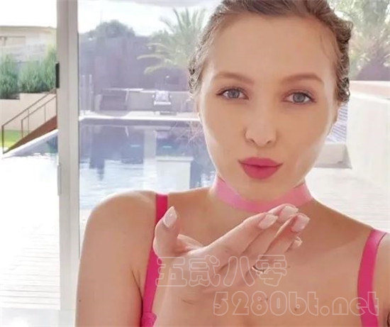 Stacy Cruz(史黛西·克鲁兹)是谁 Stacy Cruz个人资料预览图