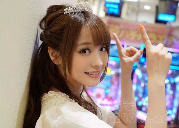 桃乃木香奈是谁 她也COS过2b小姐姐预览图