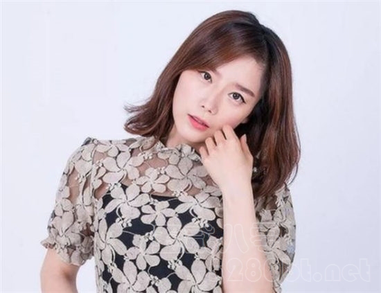 李采潭是谁 她出演的电影你都看过吗预览图