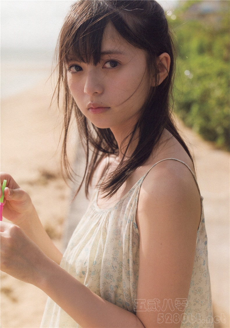 斋藤飞鸟也出过写真集 真的是小仙女一枚预览图