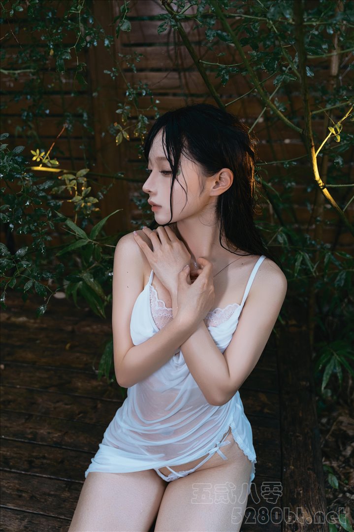 Coser@蠢末末 VOL.387 雨[48P-294.7M]推荐预览图