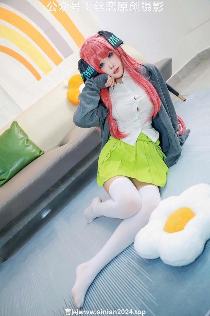 丝恋摄影 VOL.023 小梦-cos动漫角色 jk连衣裙 白色丝袜 黑色小皮鞋[290P+1V／5.48GB]推荐预览图