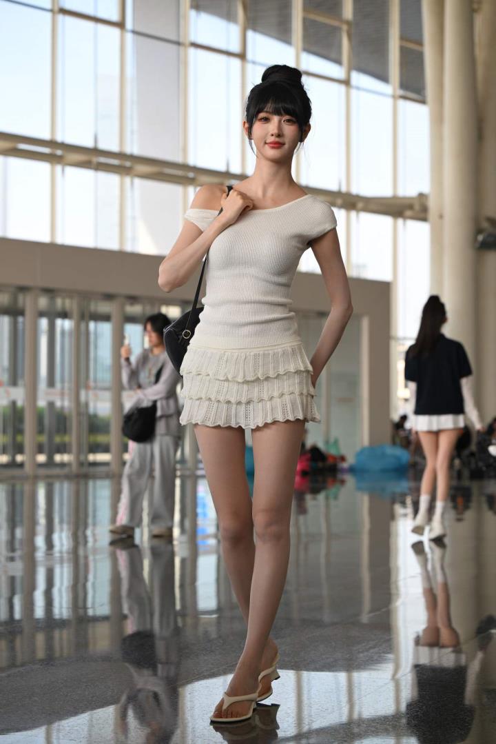 精选街拍Ⅱ作品 VOL.4899 白色针织裙[162P／386MB]推荐预览图