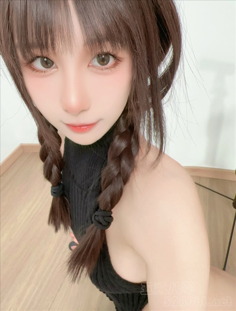 纯欲甜心宝贝@布丁大法 全身和裸足[18P-2V-108.6M]推荐预览图