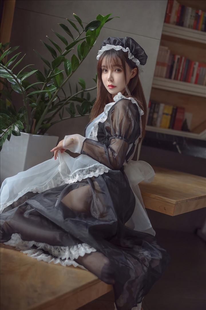 梦中情鲶@亚马逊鲶鱼 黑色透明女仆服服[3*-193.1M]推荐预览图